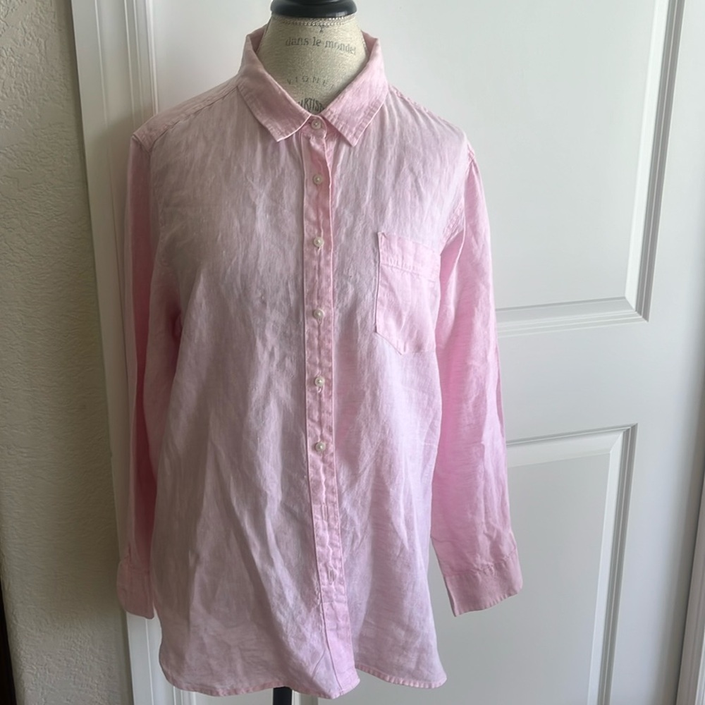 EUC L.L. Bean pink linen, collared, long sleeve button-down shirt size XL petite